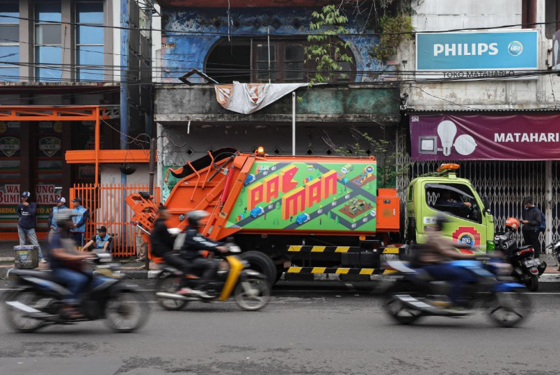 Pemkot Bandung Hadirkan Truk Pacman, Target Angkut 430 Ton Sampah per Hari