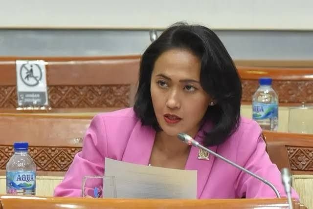 Wamen Christina Nilai Tren #KaburAjaDulu Sah sah Saja Asal Ikuti Aturan Berlaku