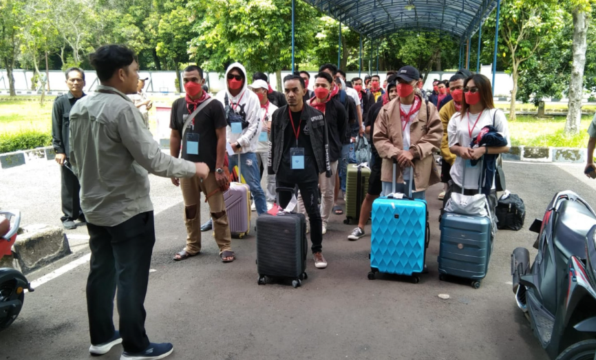 Kemensos Dampingi Pemulangan dan Rehabilitasi 569 PMI Korban Perdagangan Orang