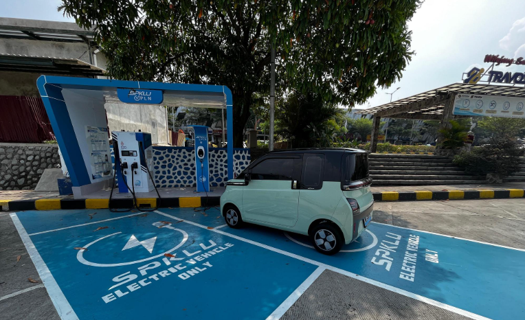 Mudik dengan Mobil Listrik Kian Populer, Ini Daftar SPKLU di Tol Trans-Jawa