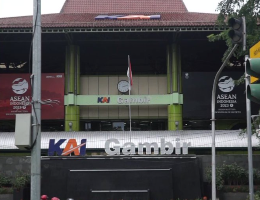 Mudik Lebaran 2025: 217 Ribu Penumpang Berangkat dari Stasiun Gambir