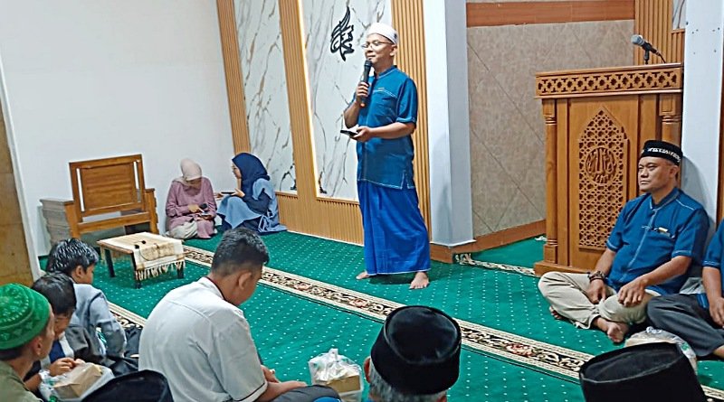 DKM Al Muttaqin BBA Gelar Ifthar Jama'i dan Santunan untuk Kaum Dhuafa