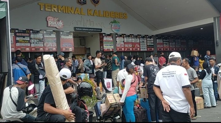 Terminal Kalideres Catat 6.115 Penumpang pada H-3 Idul Fitri: Penurunan 6% dari Tahun Lalu