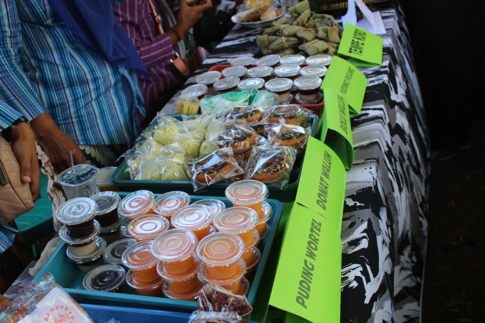 Diskuk Jabar Dukung UMKM Melalui Bazar Ramadhan 2025 di Gedung Sentral Bisnis KUMKM