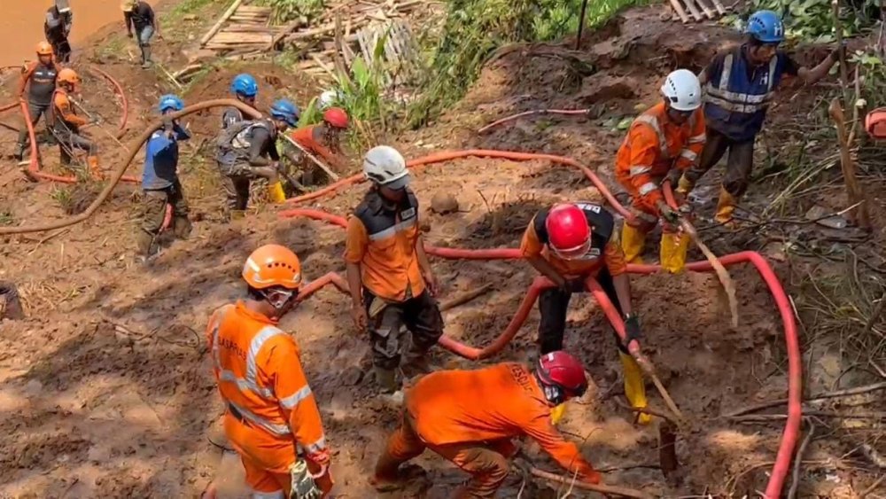 Tujuh Hari Tidak Ditemukan, Pencarian 3 Korban Longsor di Sukabumi Dihentikan