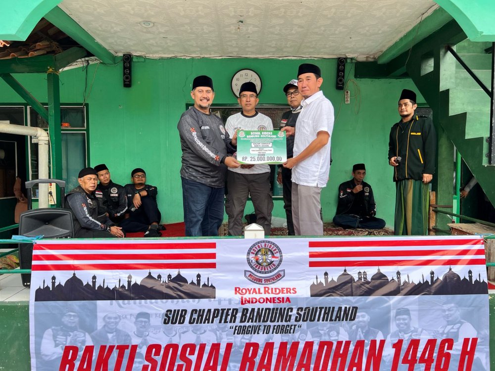 Berkah Ramadhan, RORI Bandung Southland Salurkan Bantuan Kepada Masyarakat di Desa Mandalasari