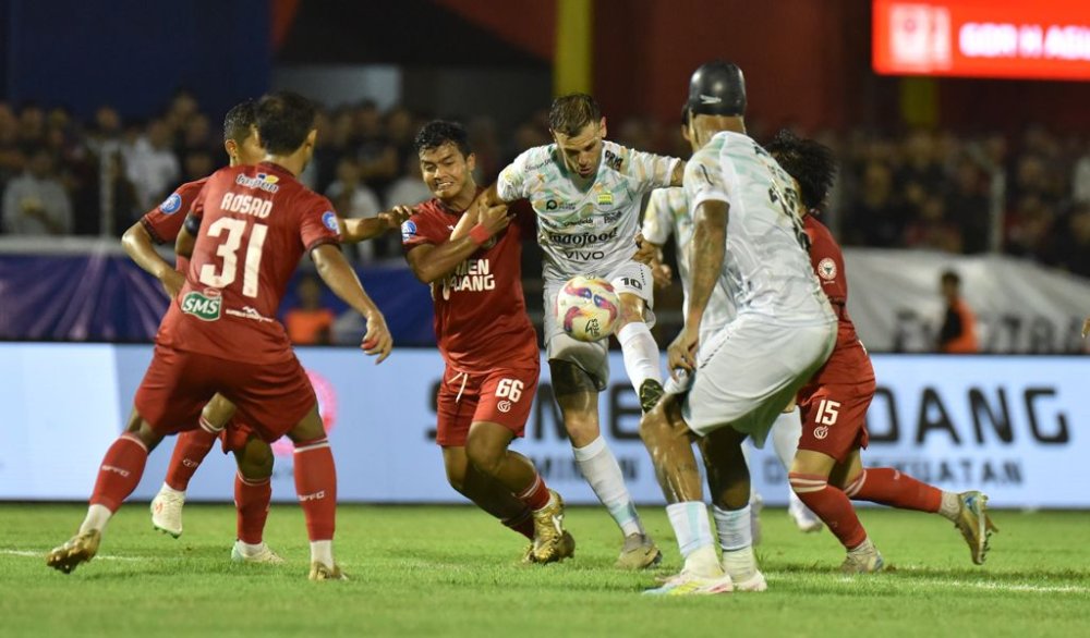Gelandang Persib, Del Pino: Cukup Waktu untuk Persiapan Lawan Borneo FC