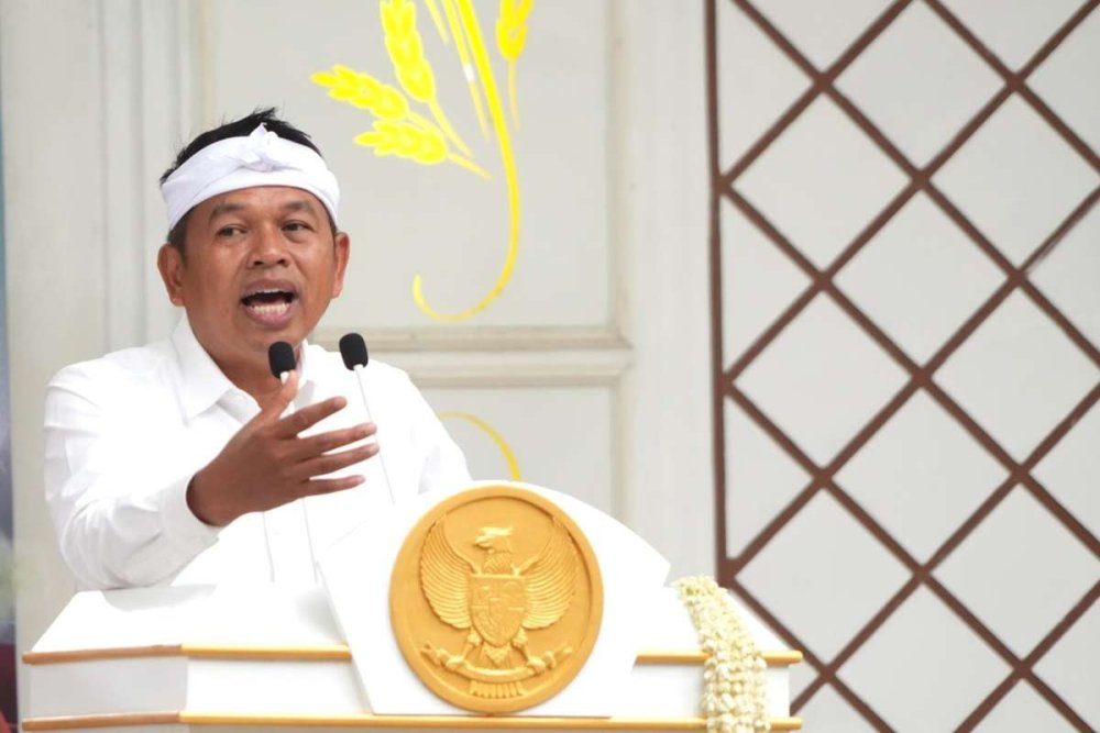 Praktik Bank Emok Rugikan Warga, Dedi Mulyadi Siap Libatkan Polda Jabar