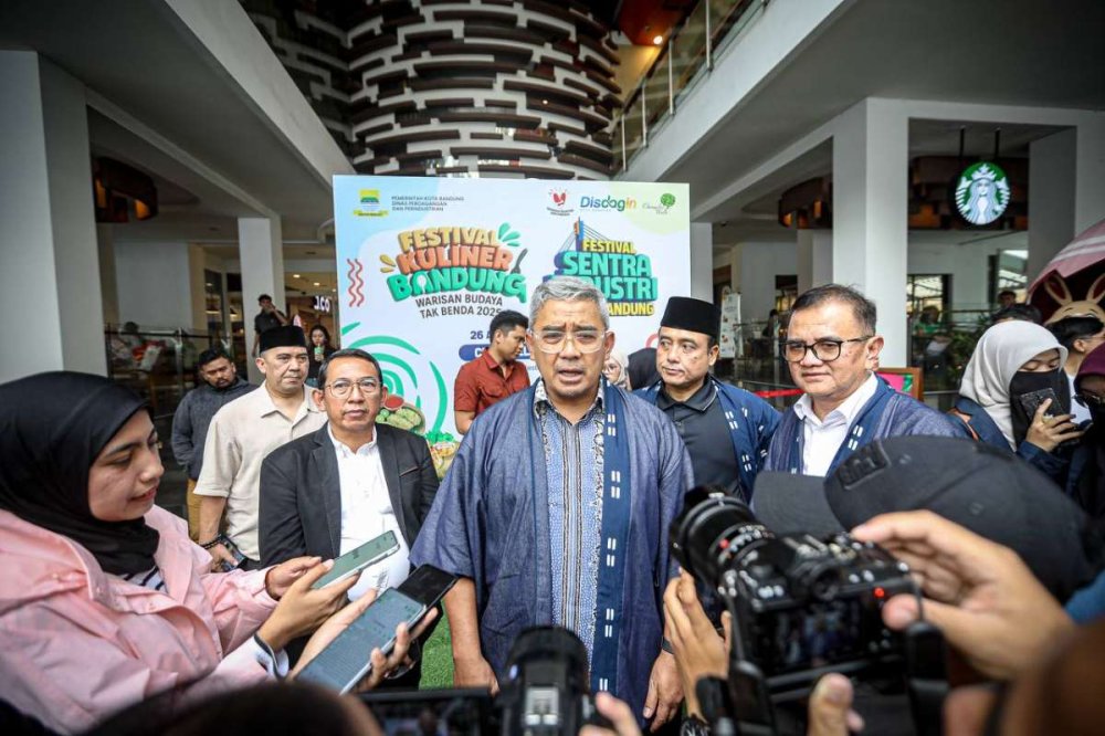 Pemkot Bandung Permudah Izin dan Berikan Insentif untuk UMKM Naik Kelas