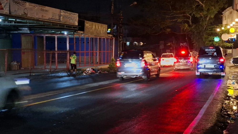 Arus Balik Libur Lebaran Padat, Polisi Terapkan One Way di Jalur Arteri Sukabumi