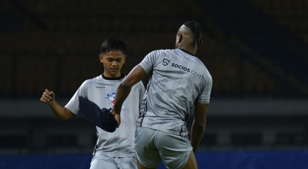 Kebanggaan Dua Pemain Akademi Persib Gabung Latihan Tim Senior