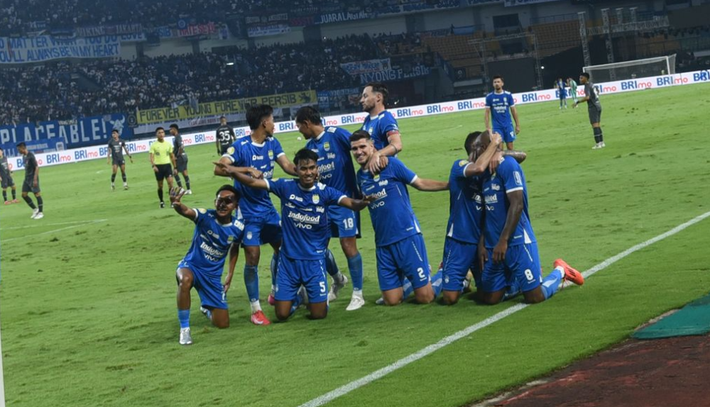 Tutup Musim dengan Kemenangan, Persib Juara Liga 1 2024/25