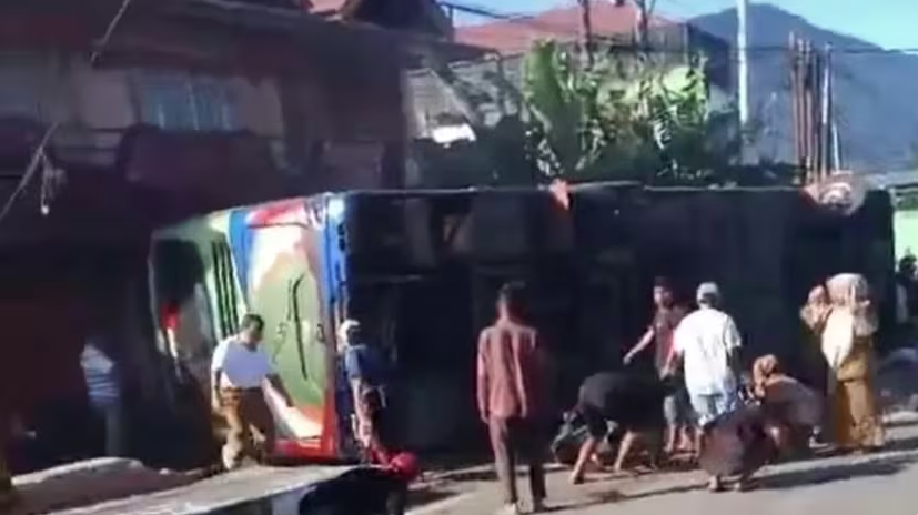 Kecelakaan Bus ALS di Padang Panjang, 12 Orang Tewas