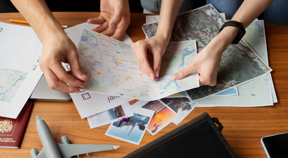 Mau Solo Traveling Aman dan Nyaman? Jangan Lupa Bawa Ini