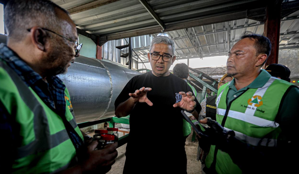 Pemkot Bandung Uji Coba Sistem Pengolahan Sampah Tanpa Pemilahan di Pasar Astanaanyar