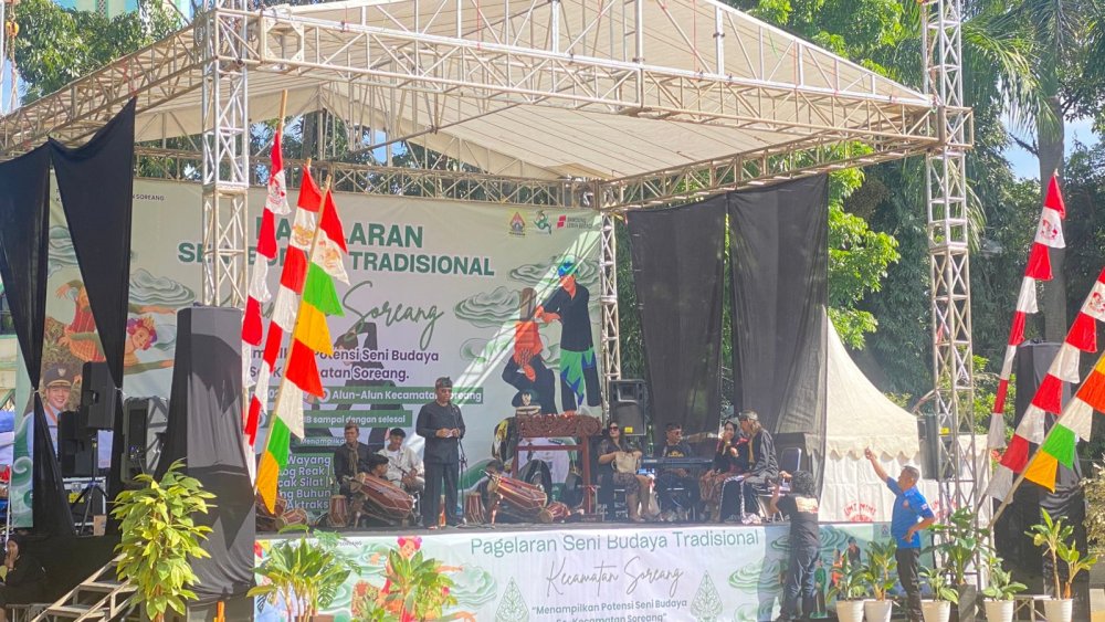 Pelestarian Budaya Lokal: Soreang Tampilkan Ragam Seni Tradisional dari Seluruh Desa