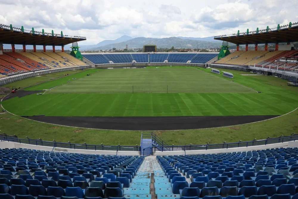 OC Piala Presiden 2025 Kunjungi Stadion Si Jalak Harupat, Pastikan Kesiapan Venue Turnamen