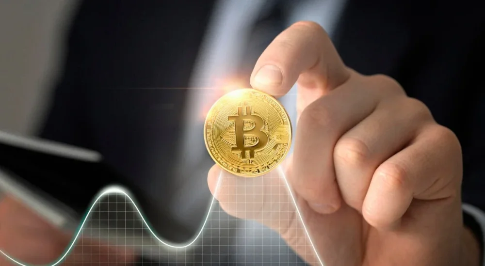 Bitcoin Bertahan karena â€˜Segelintir Raksasaâ€™? Pasar Terbelah di Tengah Perang!
