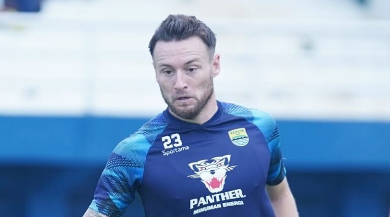 Krusial! Persib vs Persik Kediri: 1 Misi Marc Klok Bangkitkan Maung Bandung