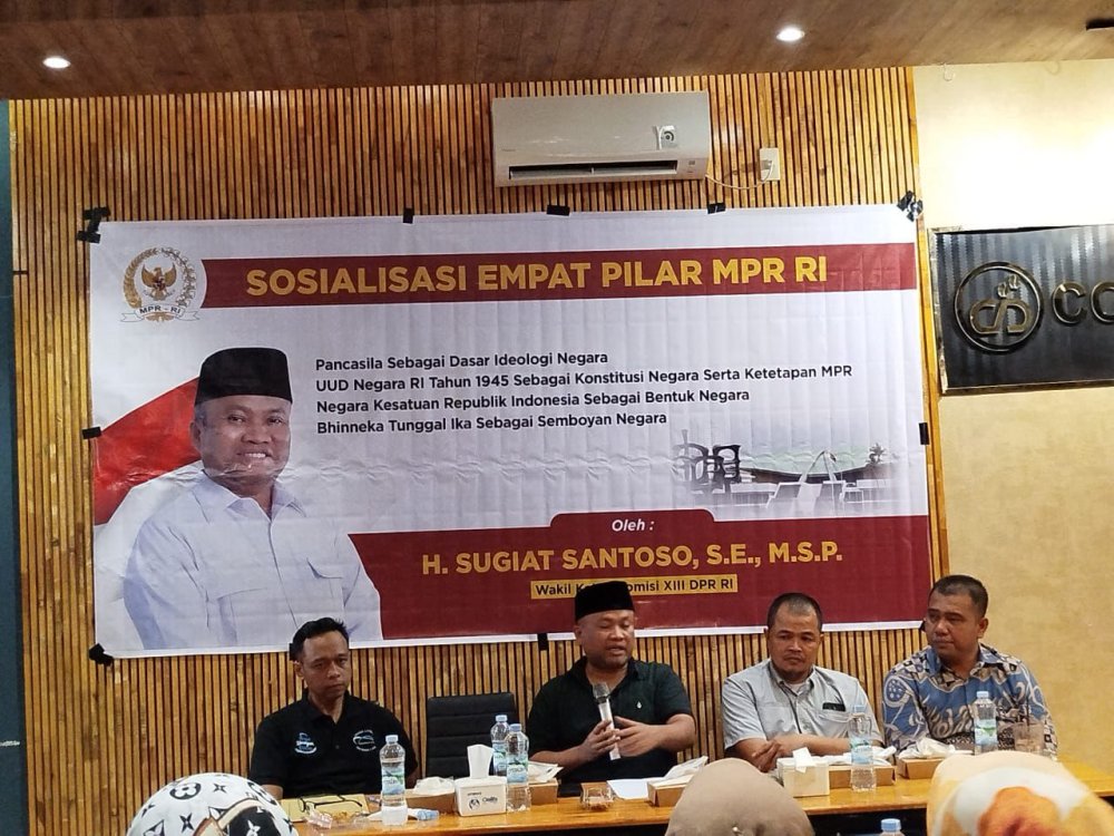 Sugiat Santoso Ajak Alumni SMAN 1 Kuala Perkuat Empat Pilar Kebangsaan