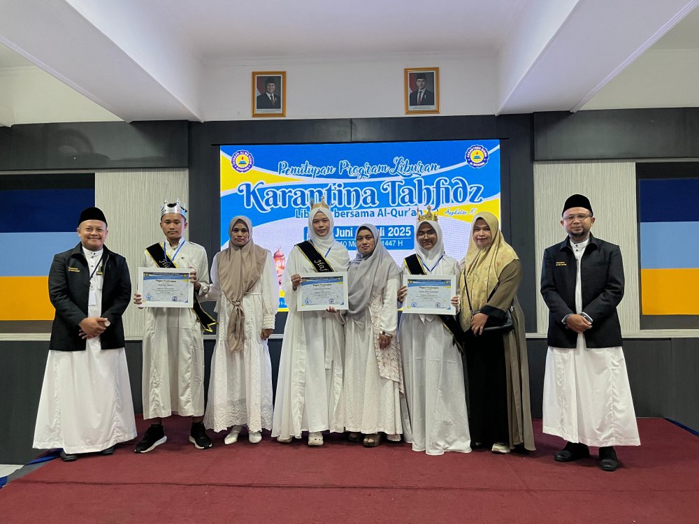 Ini Tiga Santri Terbaik Peraih Hafalan Hafidz Qur'an Terbanyak Pada Giat Karantina Tahfidz PSAM