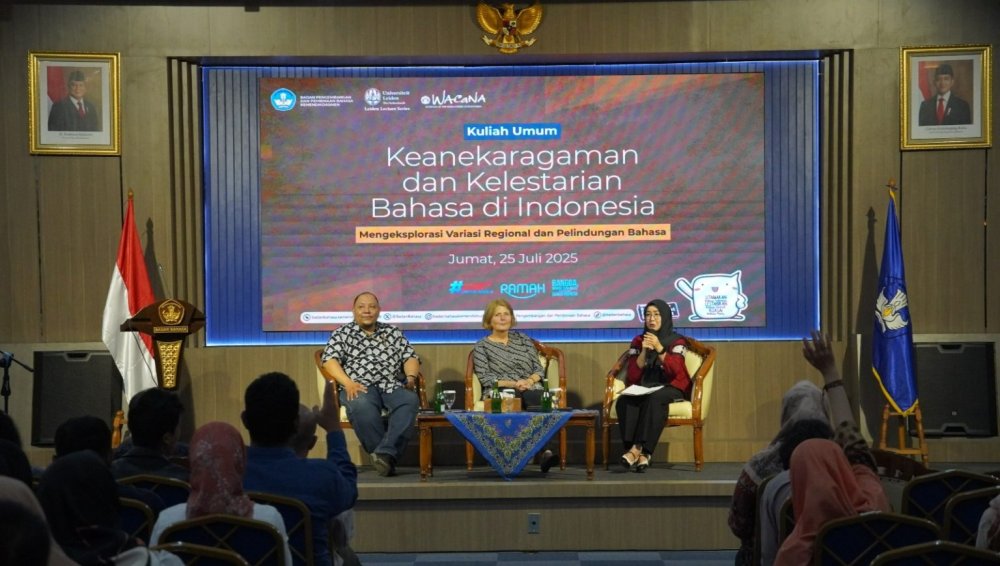 Kepala Badan Bahasa, "Generasi Muda, Pilar Pelestarian Bahasa Daerah"