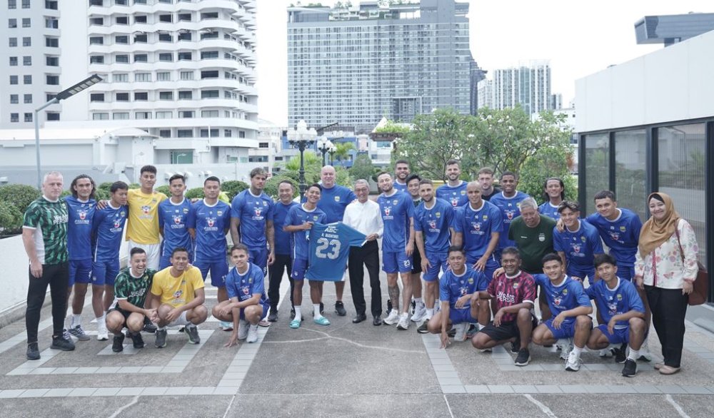 Dubes RI Kunjungi Persib di Thailand, Beri Dukungan Jelang Musim Baru
