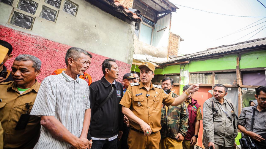 Wakil Wali Kota Bandung Tinjau Lokasi Ledakan Gas di Kiaracondong
