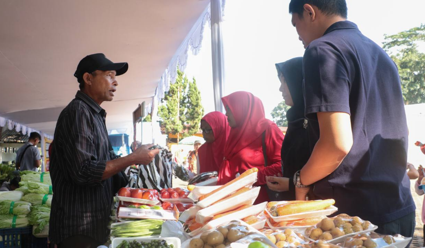 Pemkot Bandung Gelar Pasar Murah, Stok Beras Disiapkan untuk Seluruh Kecamatan