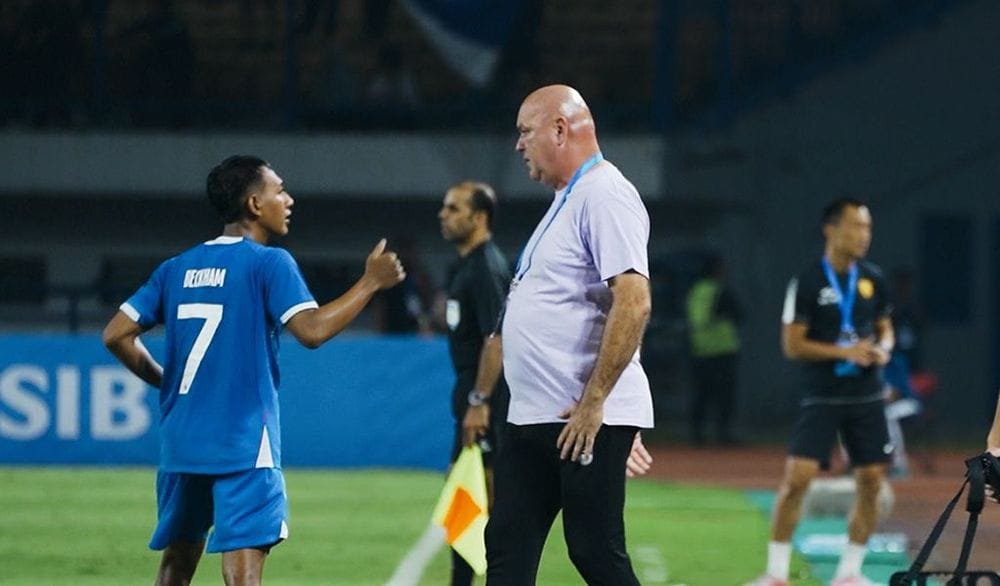 Bojan Hodak Ingatkan Persib Tak Remehkan Persijap Jepara