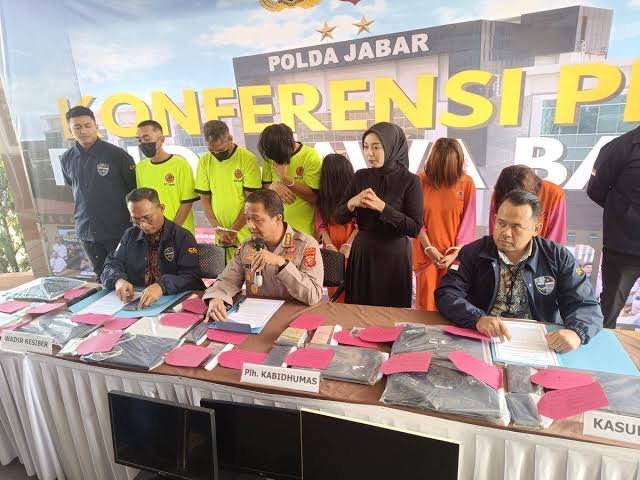 Polda Jabar Bongkar Jasa SEO Ilegal Pengangkat Situs Judi Online, Enam Tersangka Ditangkap
