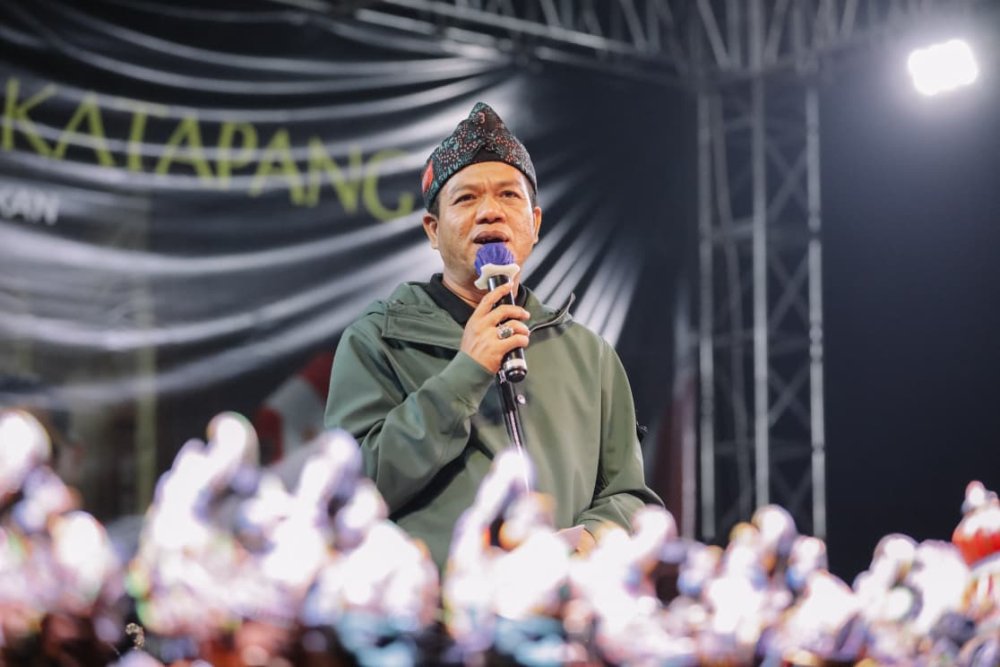Di Hajat Desa Sukamukti, Kang DS Sampaikan Program MBG dan Koperasi Merah Putih