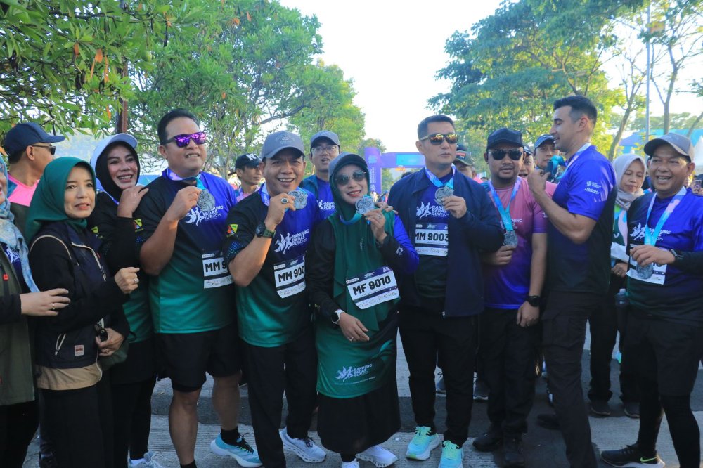 Kang DS Bangga Ribuan Warga Ramaikan Bandung Bedas Run 2025