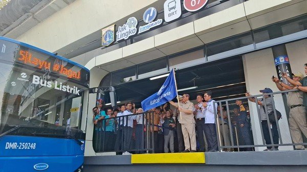 Rusak Saat Unjuk Rasa, Halte Senen Sentral Kembali Beroperasi dengan Nama Baru
