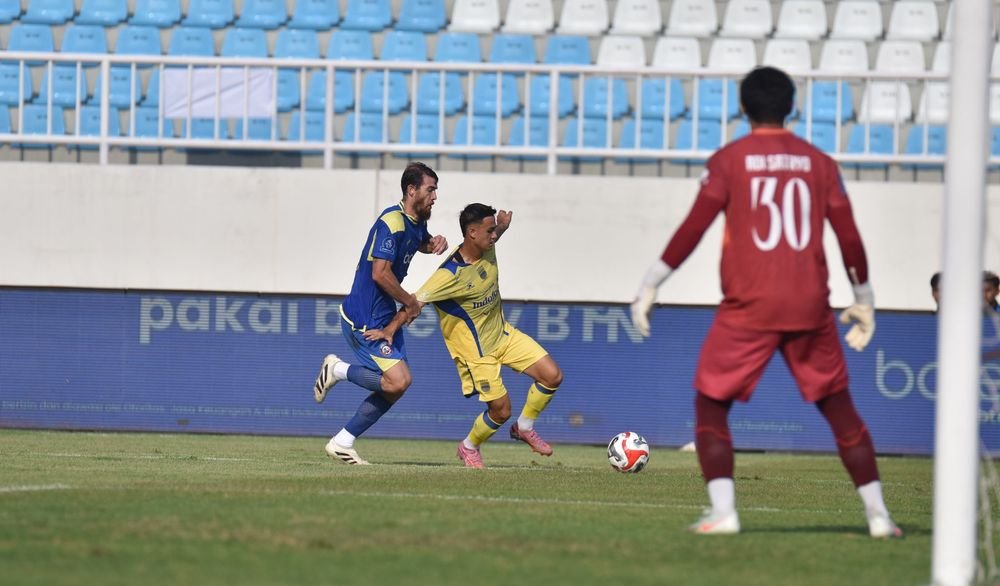 Persib Bandung Tertinggal 0-1 dari Arema FC di Babak Pertama