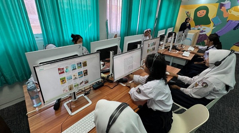 Pemkot Bandung dan Centratama Hadirkan Perpustakaan Digital di SMPN 35