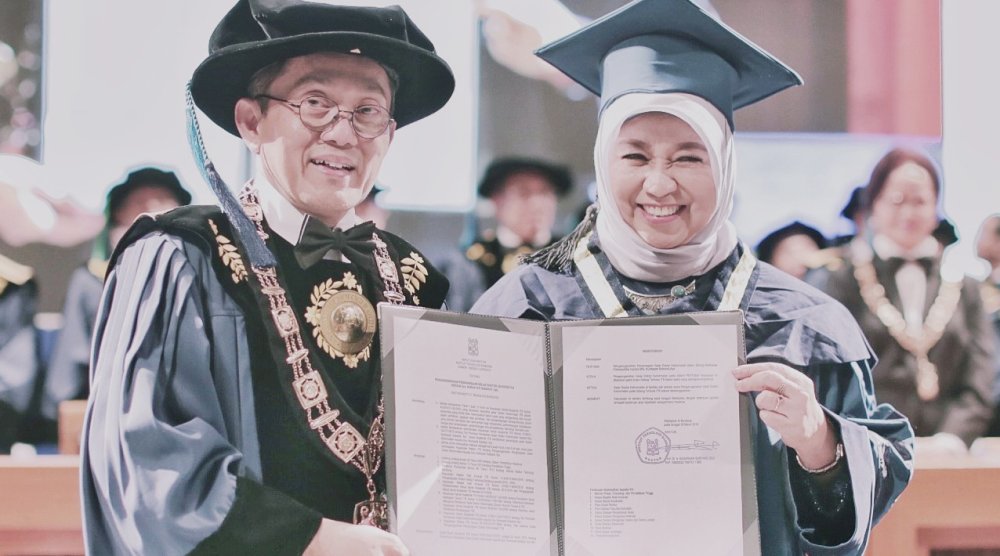 SOSOK | Nurhayati Subakat, Bos Wardah Gelar Doktor Honoris Causa Pertama dari ITB