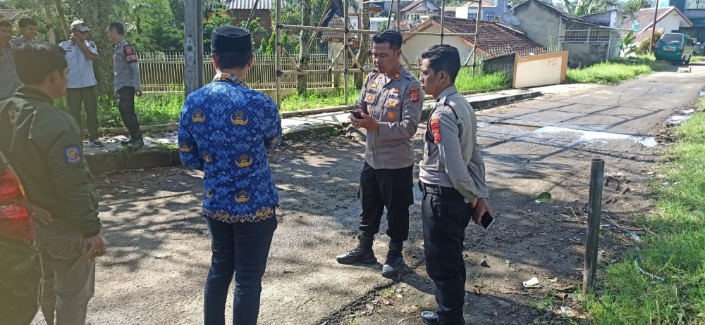 Pelayanan Masyarakat di Pasirjambu, Kembali Normal Patok Yang Menghalangi Akses Jalan Sudah Dibuka