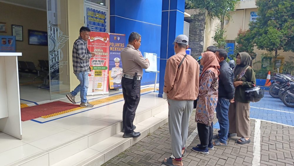Polres Cimahi Gencarkan Sosialisasi Keselamatan Berkendara kepada Generasi Muda