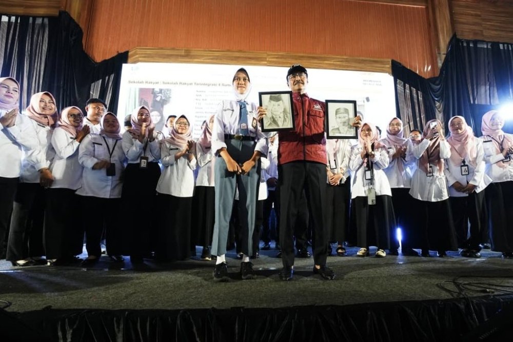 Gus Ipul: Sebagian Siswa Sekolah Rakyat Sudah Dapat Beasiswa Kuliah dan Jaminan Pekerjaan