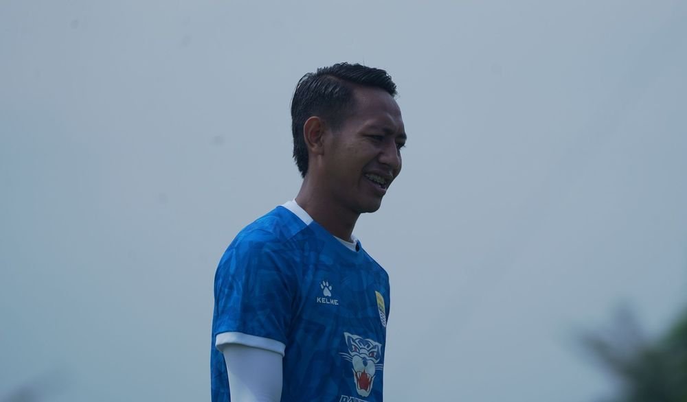 Beckham Putra Siap Tempur di Laga Panas PERSIB vs Persija