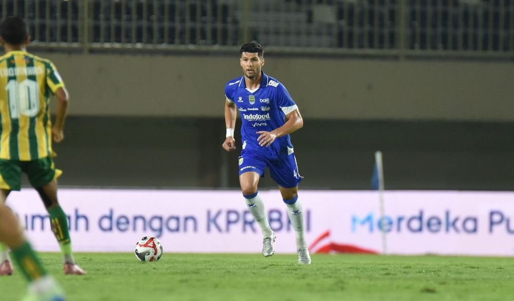 Julio Cesar Optimistis Persib Raih Kemenangan atas Selangor FC