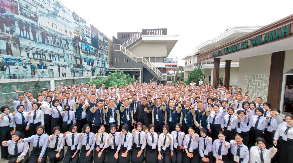 Lalu Hadrian Dukung Program Beasiswa Pelatihan Tenaga Kerja untuk Lulusan SMA/SMK