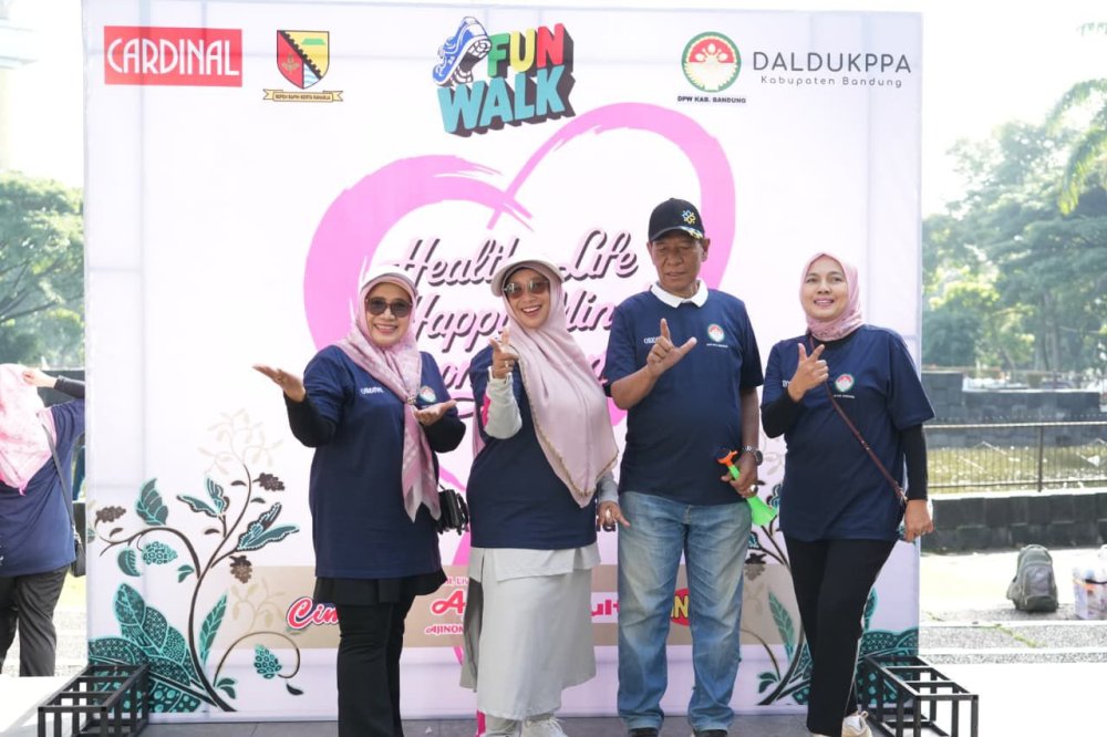 DWP Kabupaten Bandung Gelar Fun Walk Meriah Rayakan HUT DWP ke-26