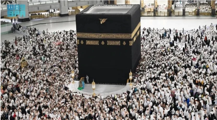 Panduan Salat Digital Resmi Diluncurkan di Dua Masjid Suci