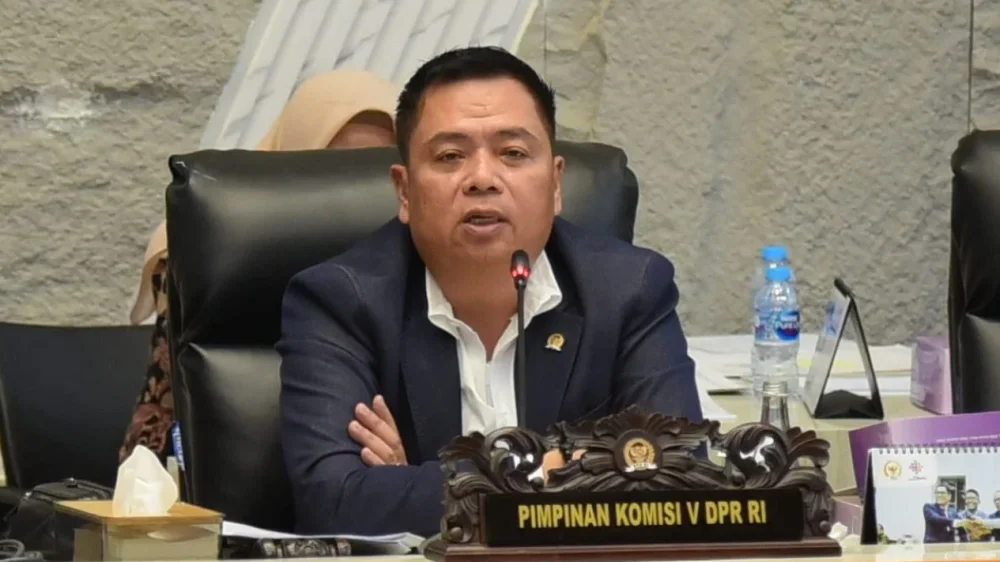 DPR RI Minta Tarif Tol Tidak Naik Jelang Nataru 2025-2026
