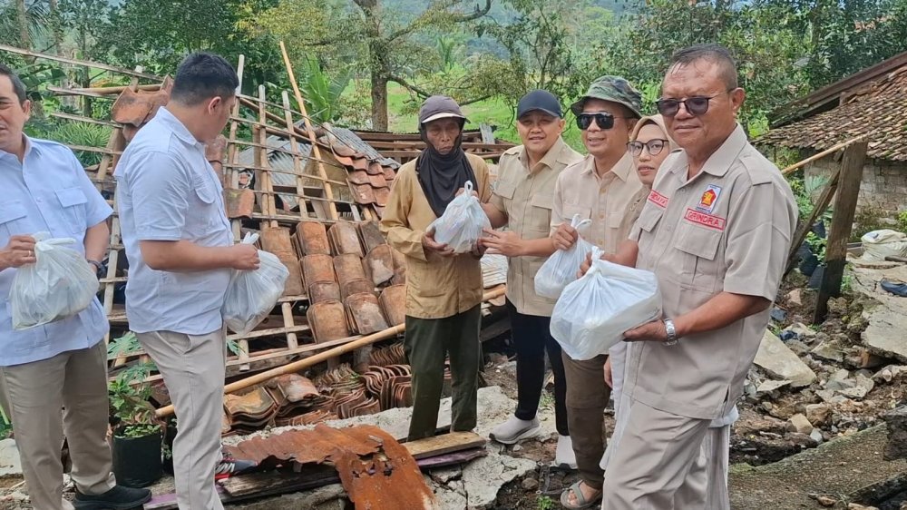 Gerindra Sukabumi Salurkan Bantuan untuk Korban Bencana