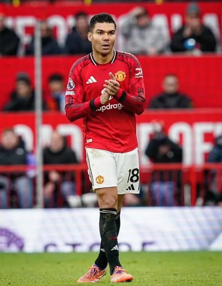 Akhir Era Pejuang Old Trafford: Casemiro Resmi Tinggalkan Manchester United