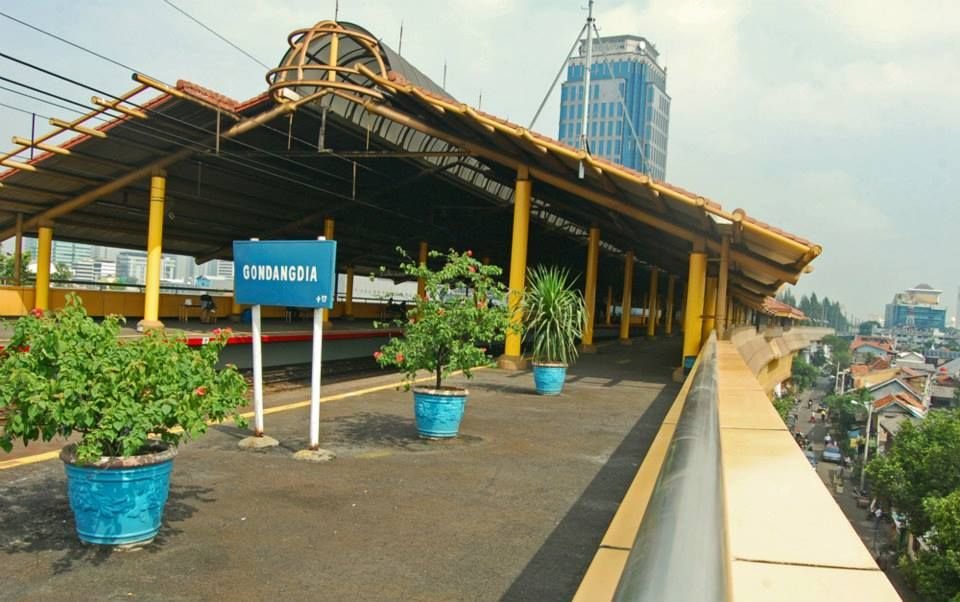 Perempuan Tewas di Stasiun Gondangdia, Operator Kereta Soroti Kepatuhan Keselamatan