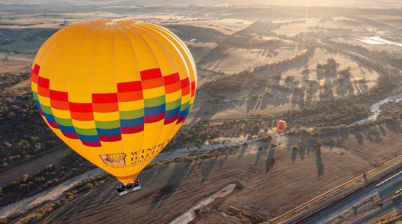 10 Petualangan Wajib di 2026, Menjelajah Australia Barat dari Udara hingga Laut